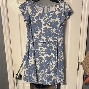 Full MOON Floral Blue and White Maternity Dress - Medium